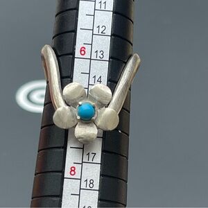 Silver Flower Ring with Turquoise Accent